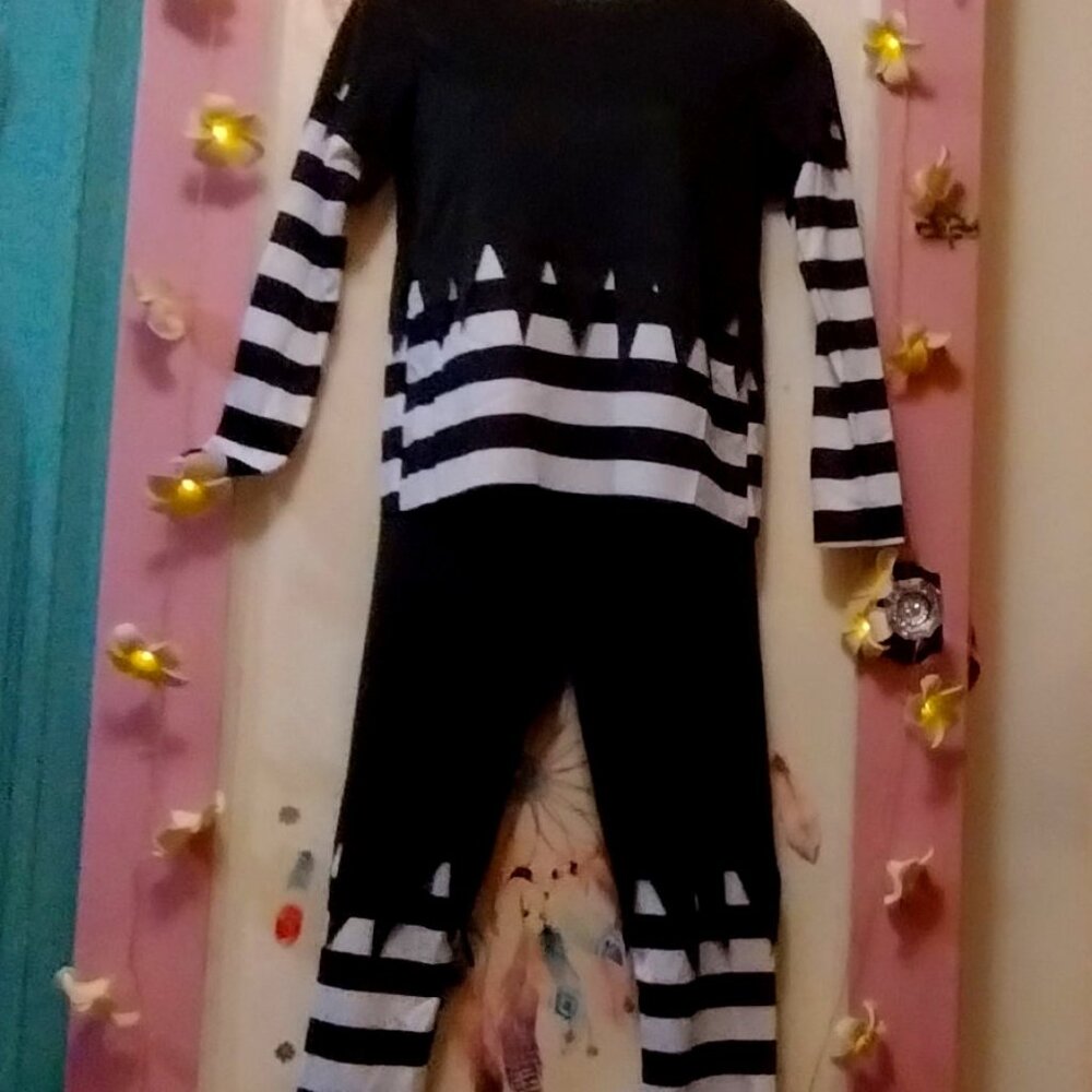 Costume (XL) Scary Clown / Pirate / Skeleton Halloween Costume Black and White